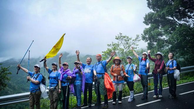 202必一体育平台4年全国首站徒步中国·全国徒步大会在江西崇义盛大开幕(图5)