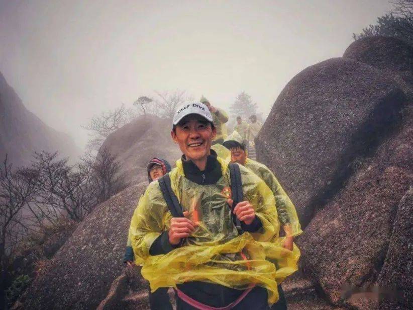 氪金玩命的登山消费新中产必一运动(图7)