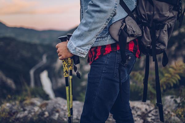 爬“野山”遇险被困事件频发这份安全须知请查收(图1) 爬“野山”遇险被困事件频发这份安全须知请查收(图1)