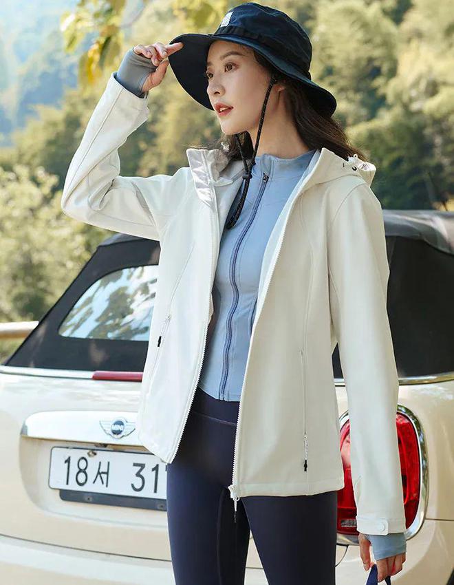 必一体育99起疯抢国产「始祖鸟」！全身黑科技颜值比肩lulu牛津大学登山队都在穿(图6)