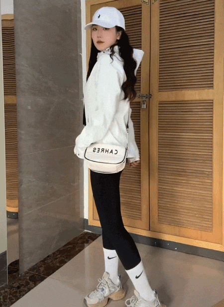 必一体育99起疯抢国产「始祖鸟」！全身黑科技颜值比肩lulu牛津大学登山队都在穿(图16)