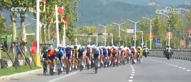 赛事热、消费火500万人次、3075亿元!全民健身新潮流 “骑”出经济新热力(图3) 赛事热、消费火500万人次、3075亿元!全民健身新潮流 “骑”出经济新热力(图3)